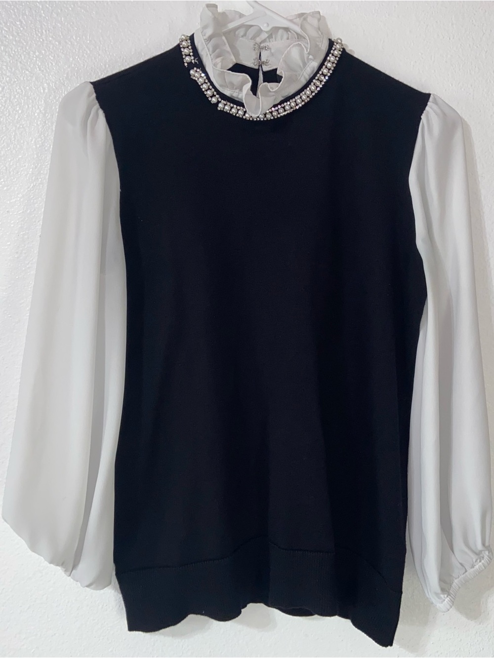 Cable & Gauge Black Knit Shell with White Chiffon Sleeves and Jeweled Neckline